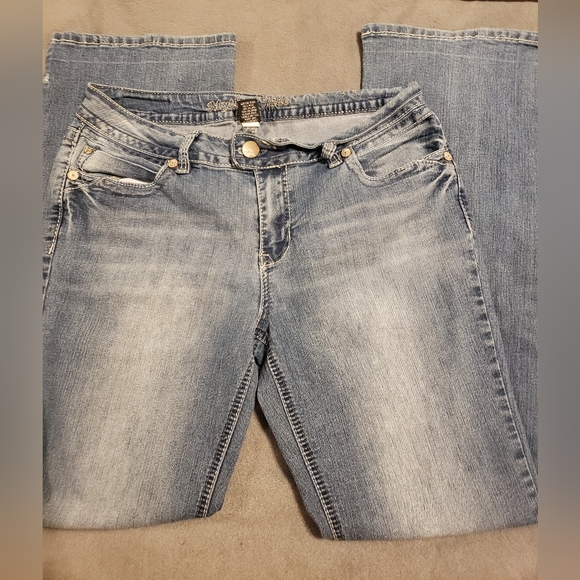 Myth of Jade Jeans Vintage Wide Leg Myth Of Jade Bootcut Jeans 2